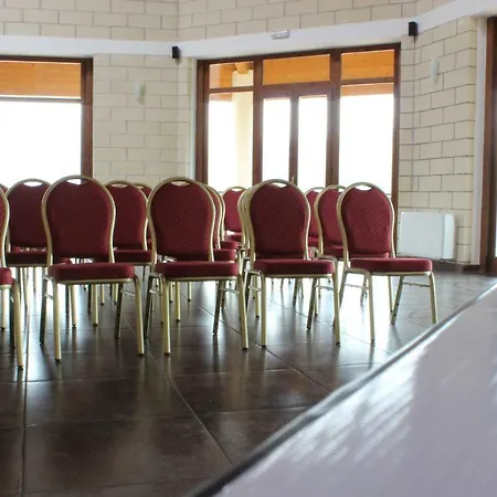 Centro Sportivo 호텔 로리카